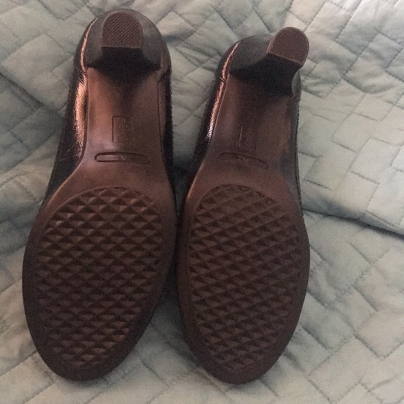 Shoes - Picture 3 of 3